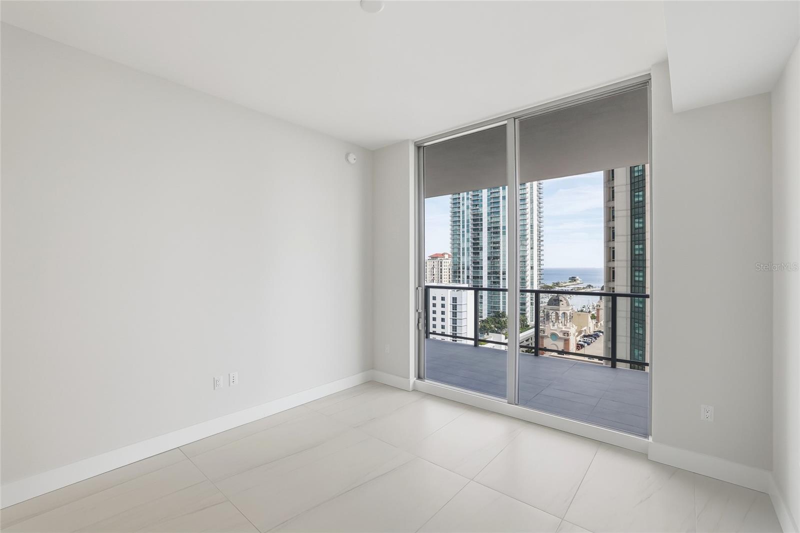 Image 20 of 99 For 275 1st Ave S  1804