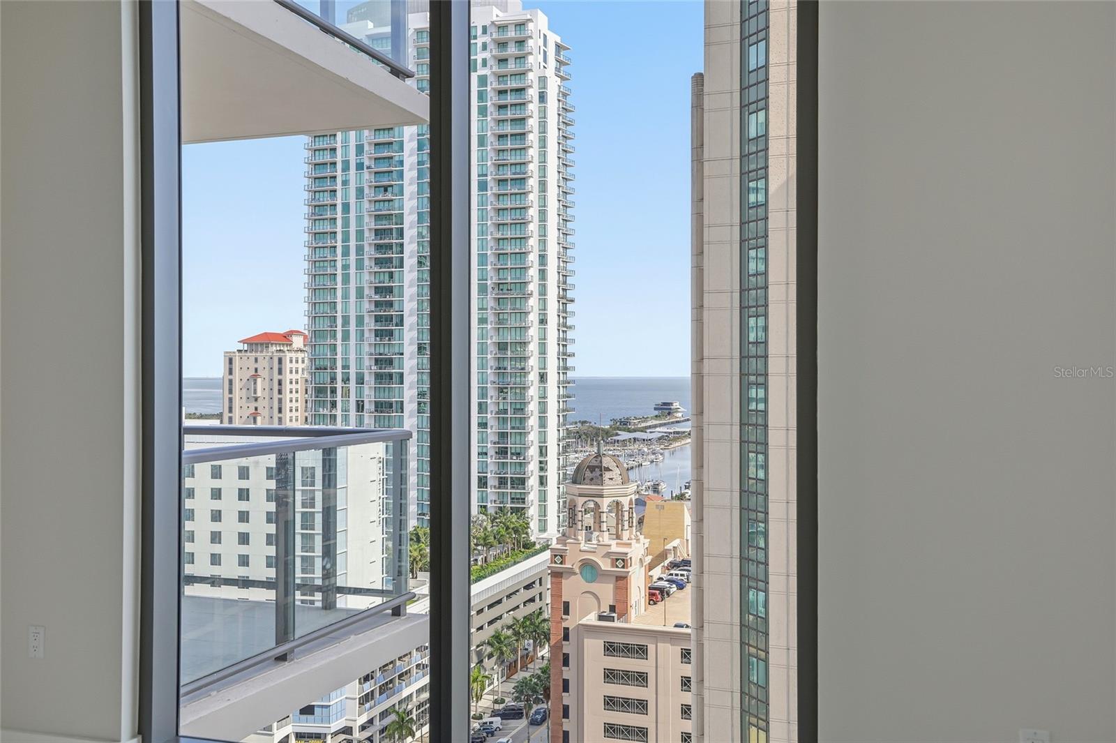 Image 26 of 99 For 275 1st Ave S  1804