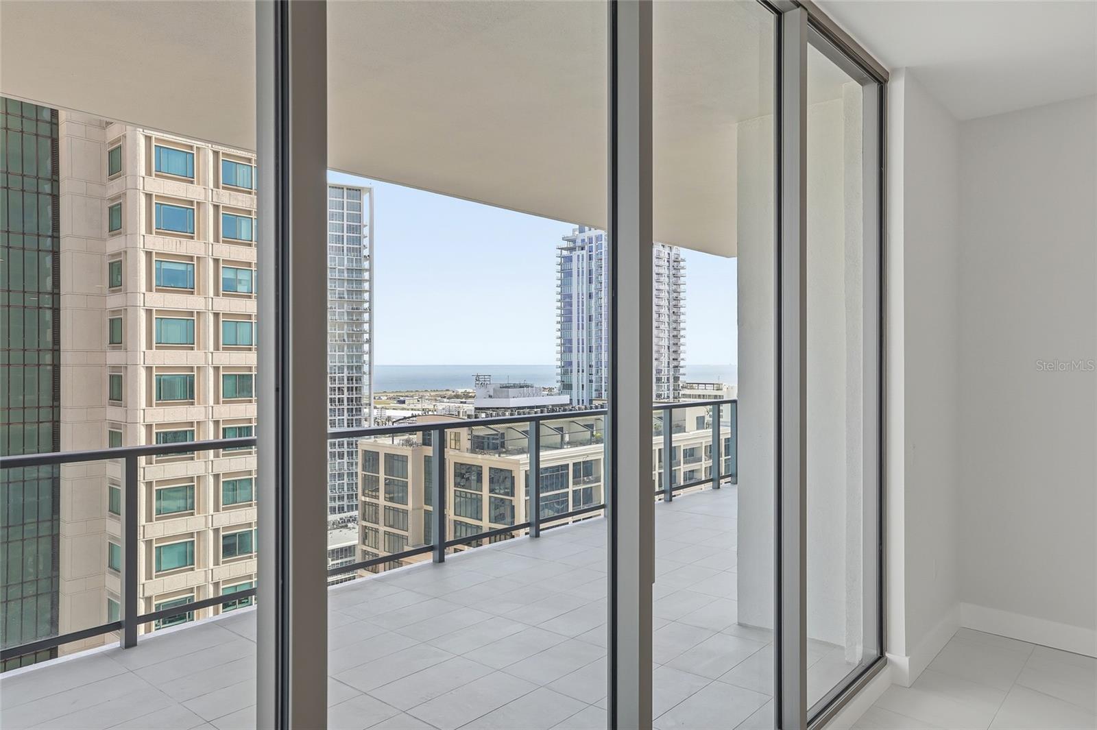 Image 35 of 99 For 275 1st Ave S  1804