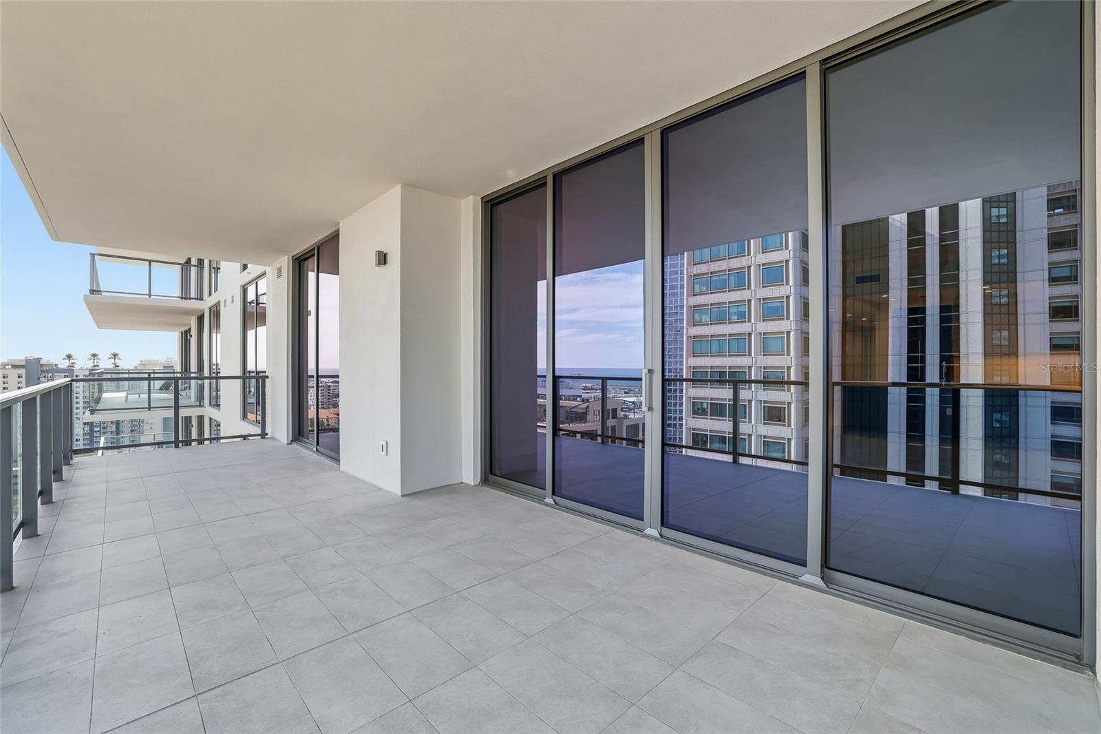 Image 38 of 99 For 275 1st Ave S  1804