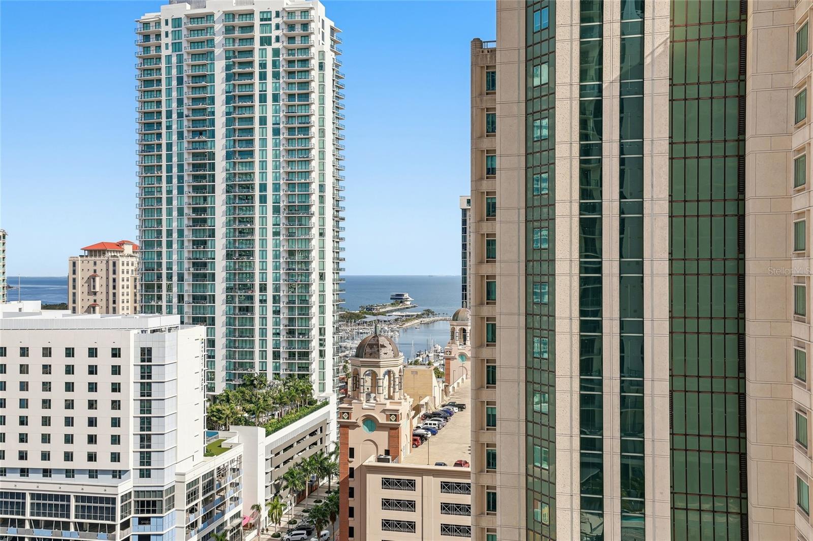 Image 41 of 99 For 275 1st Ave S  1804