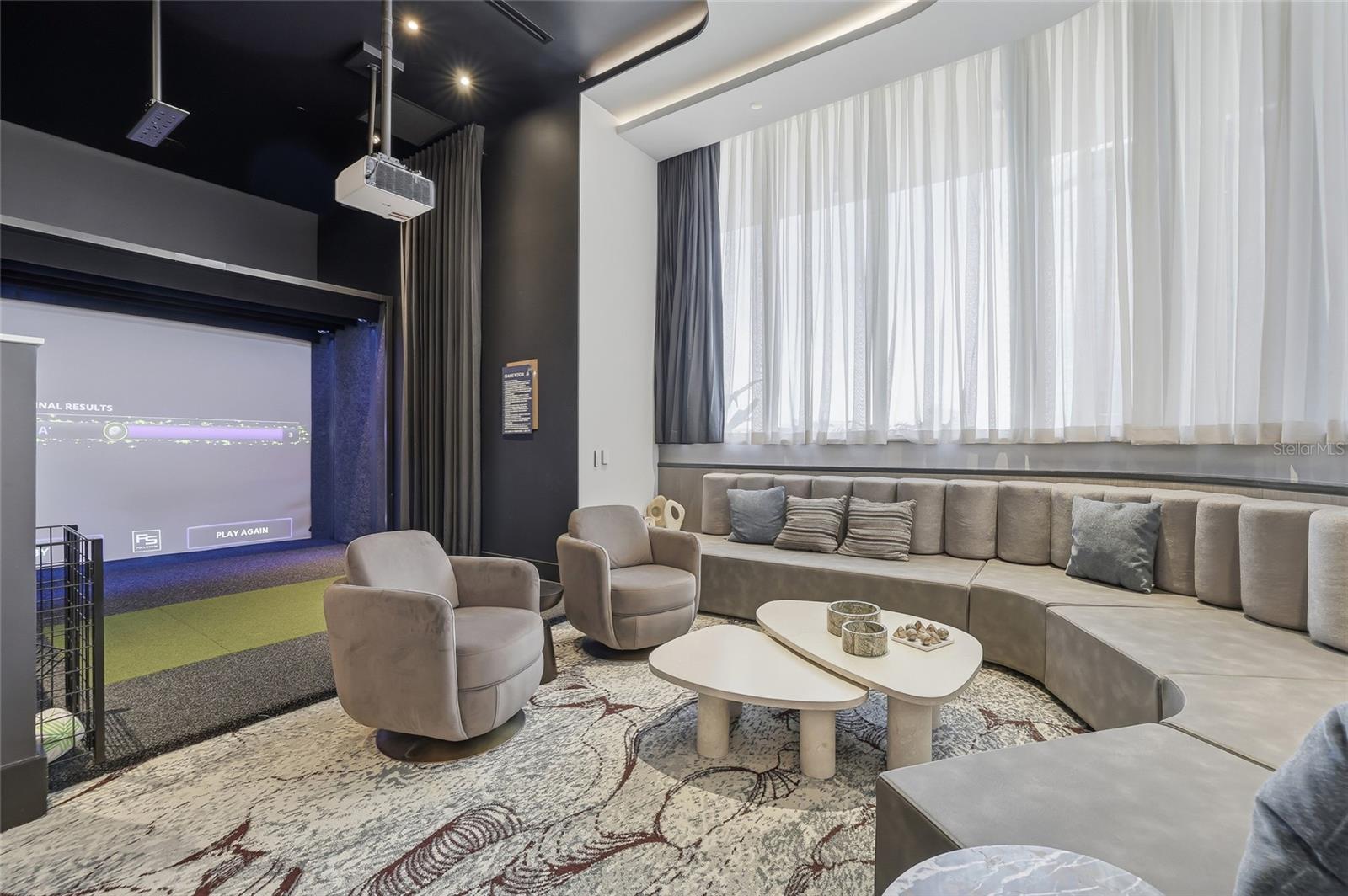 Image 46 of 99 For 275 1st Ave S  1804