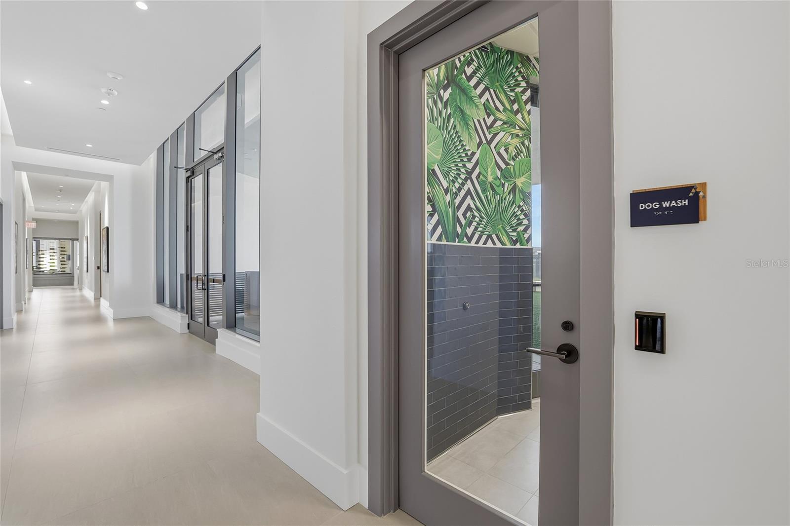 Image 49 of 99 For 275 1st Ave S  1804