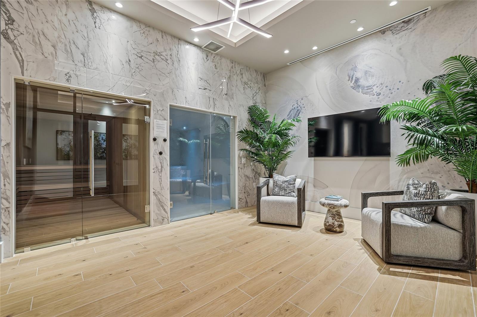 Image 68 of 99 For 275 1st Ave S  1804