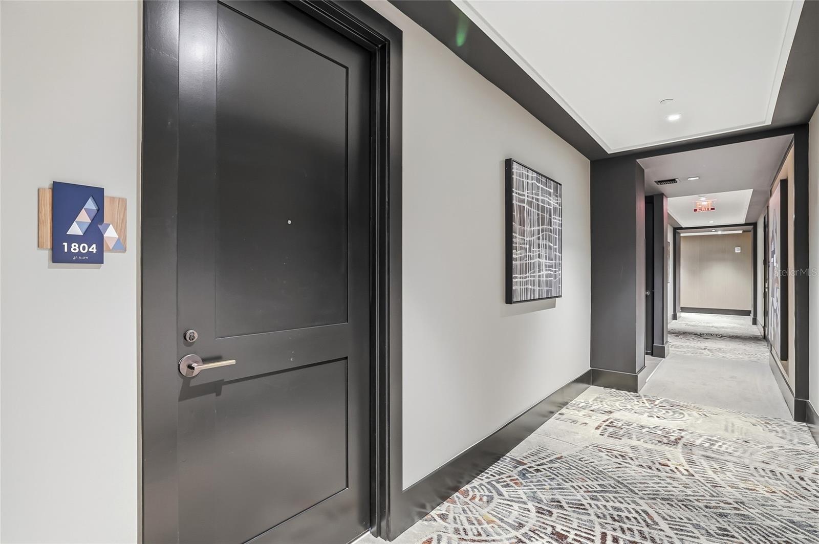 Image 9 of 99 For 275 1st Ave S  1804