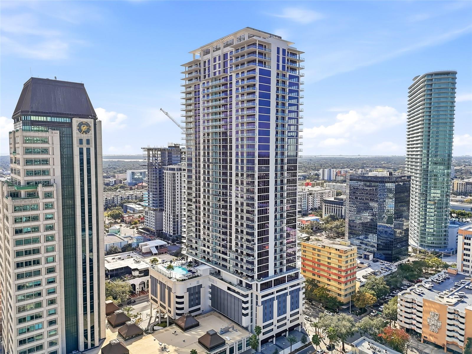 Image 96 of 99 For 275 1st Ave S  1804