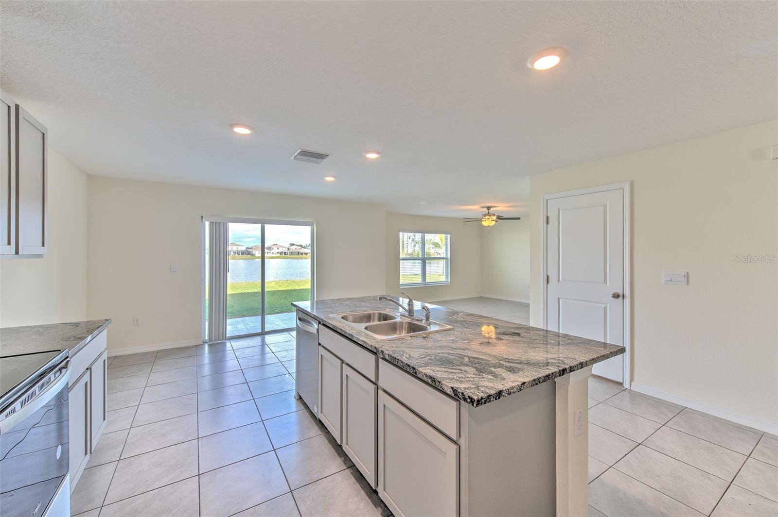 Image 27 of 52 For 3710 Capri Coast Drive