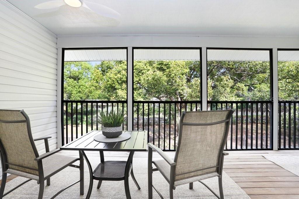 Image 15 of 20 For 3212 Valley Oaks Drive 3212