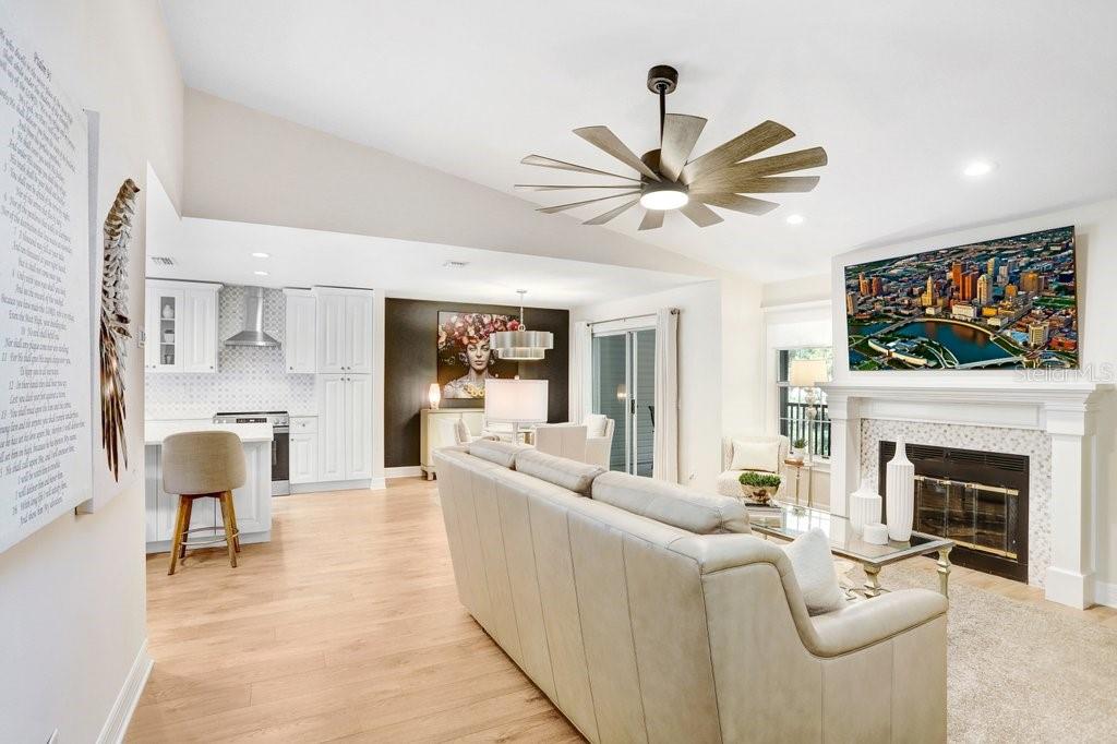 Image 7 of 20 For 3212 Valley Oaks Drive 3212