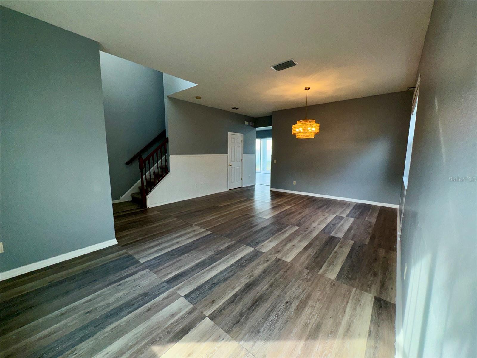 Image 11 of 64 For 18403 Fish Loop