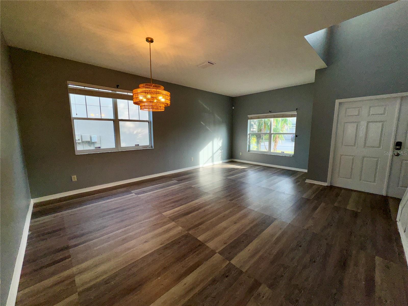 Image 13 of 64 For 18403 Fish Loop