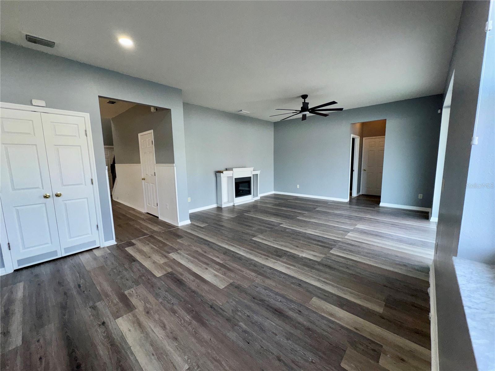 Image 22 of 64 For 18403 Fish Loop