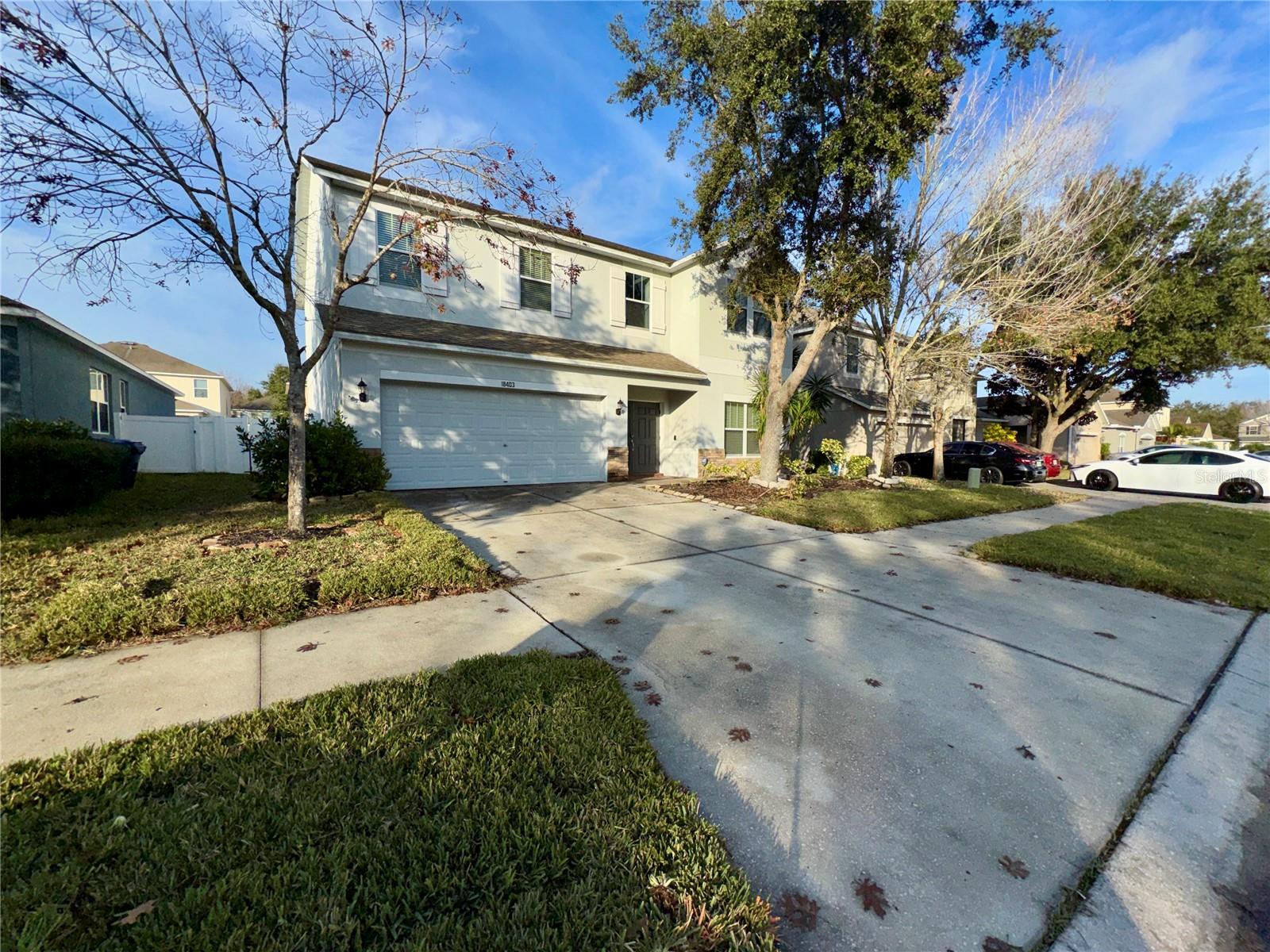 Image 4 of 64 For 18403 Fish Loop