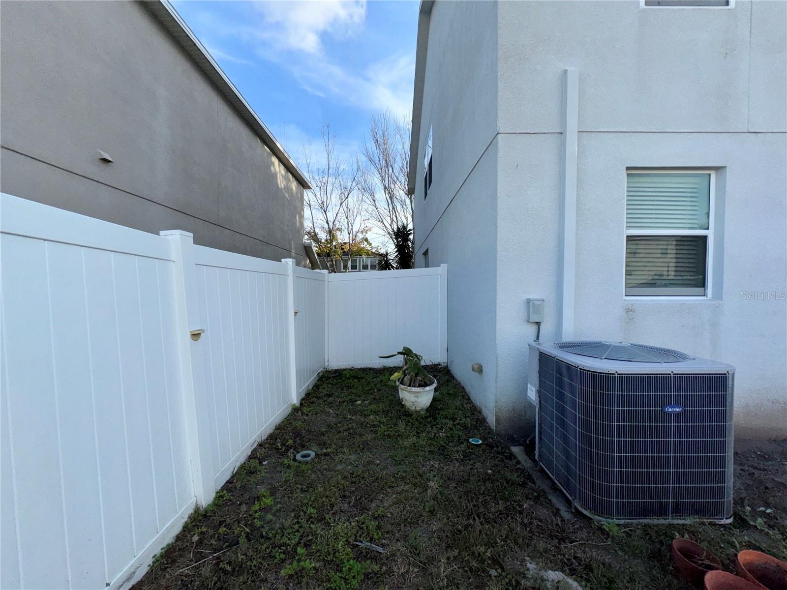 Image 61 of 64 For 18403 Fish Loop