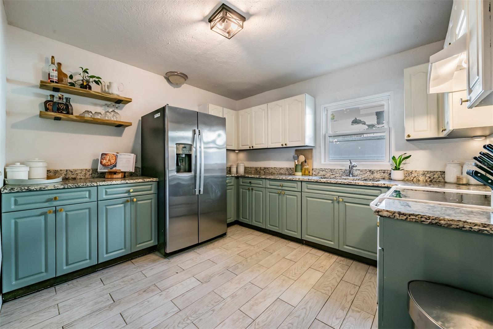 Image 5 of 23 For 7942 62nd Way N