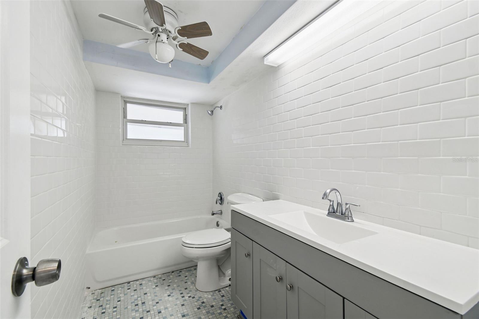 Image 16 of 100 For 5410 Quist Drive