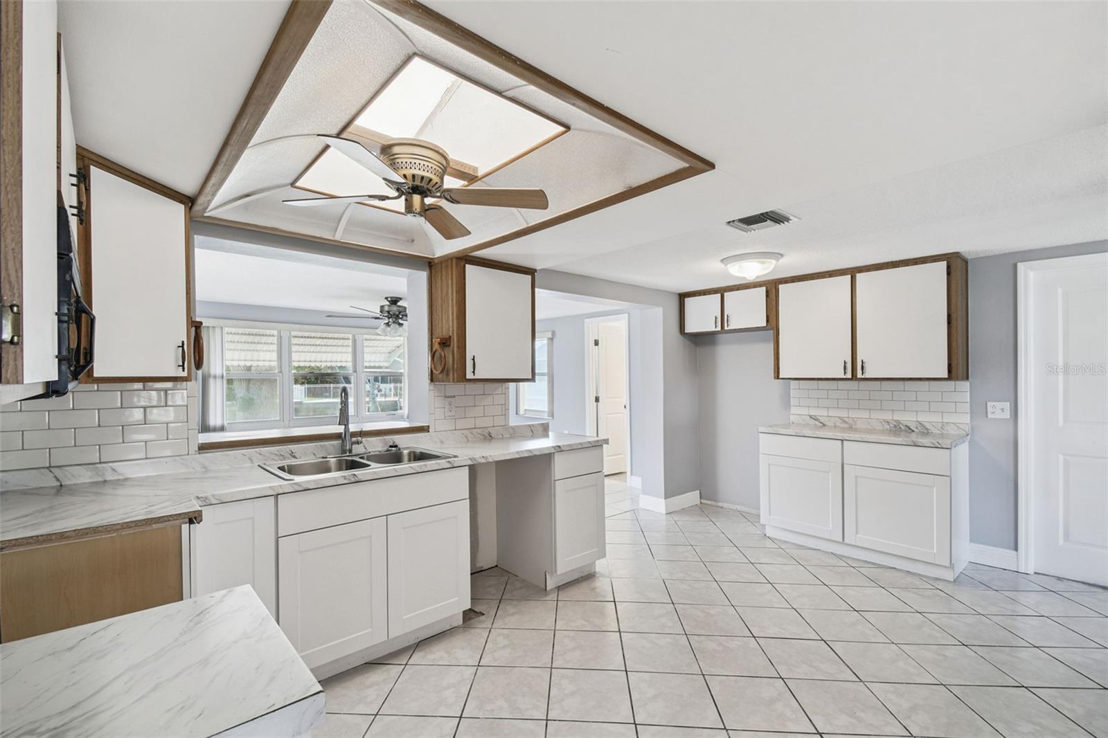 Image 24 of 100 For 5410 Quist Drive