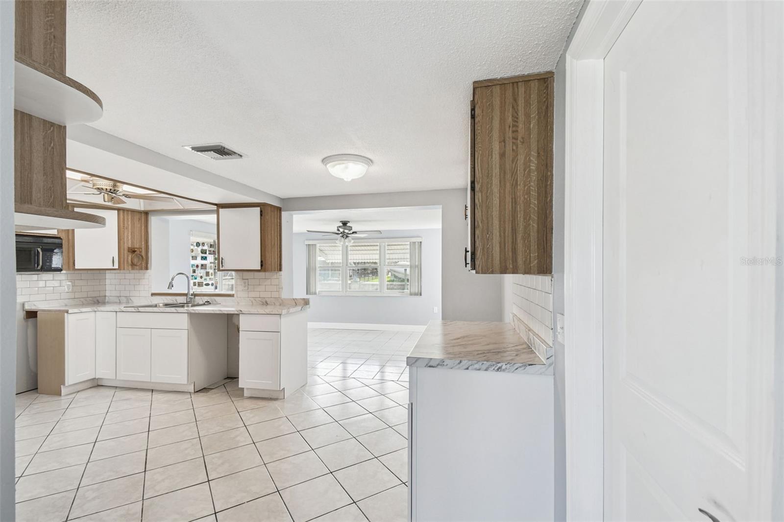 Image 32 of 100 For 5410 Quist Drive