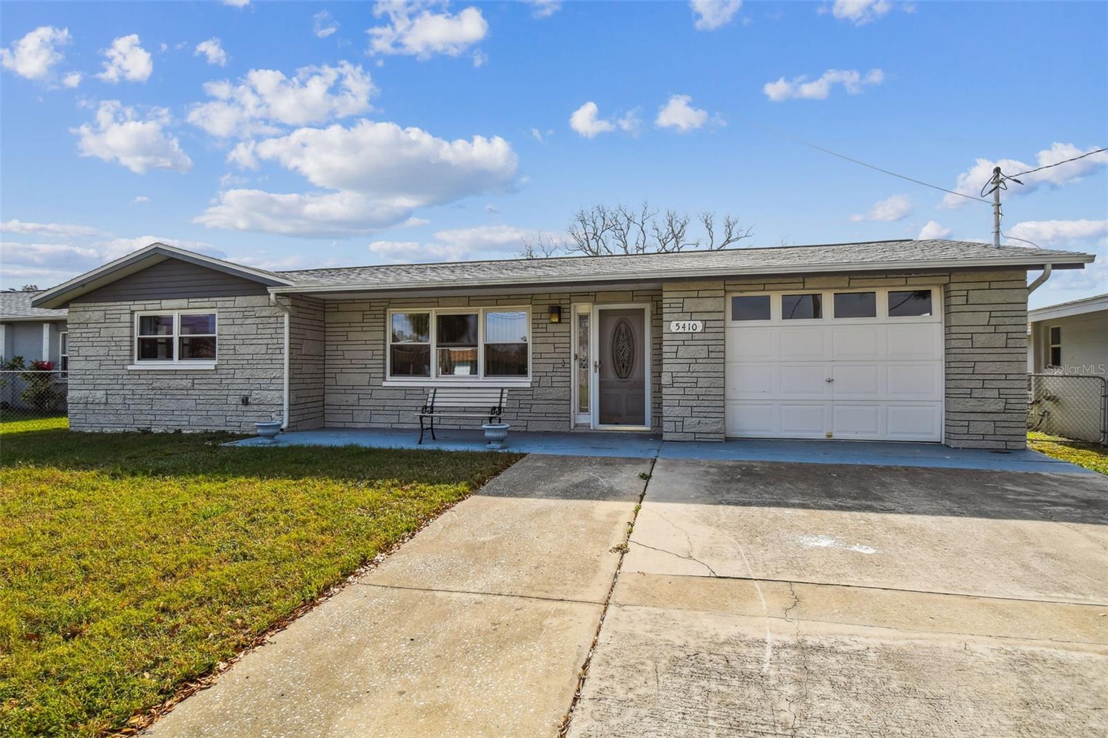 Image 8 of 100 For 5410 Quist Drive