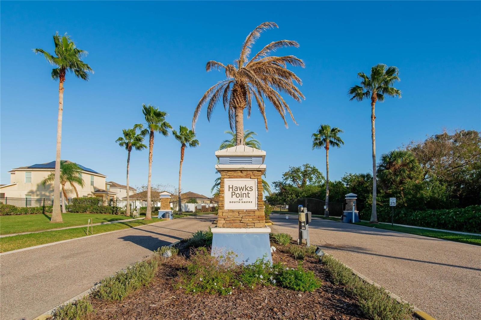 Image 64 of 75 For 2443 Mizner Bay Avenue