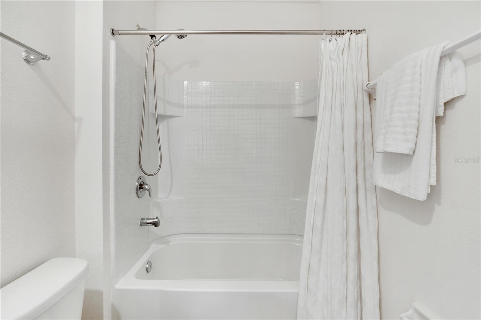 Image 7 of 75 For 2443 Mizner Bay Avenue