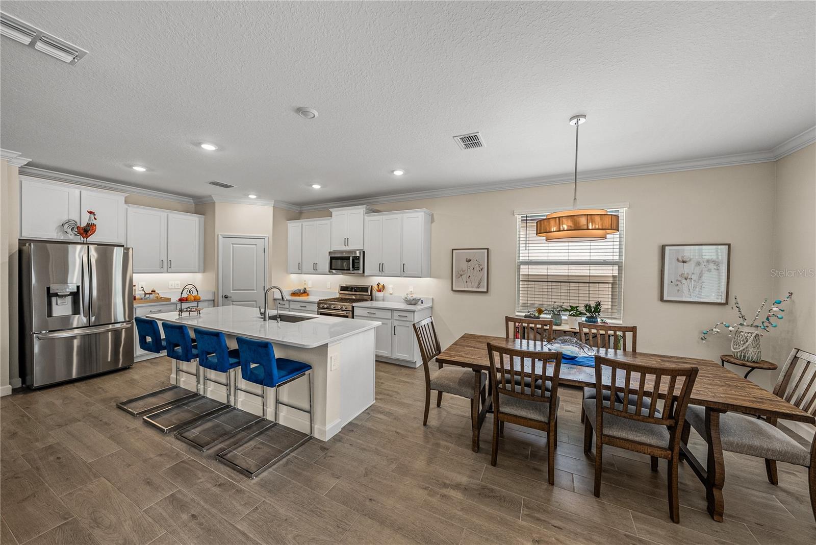 Image 12 of 63 For 17418 Holly Well Avenue