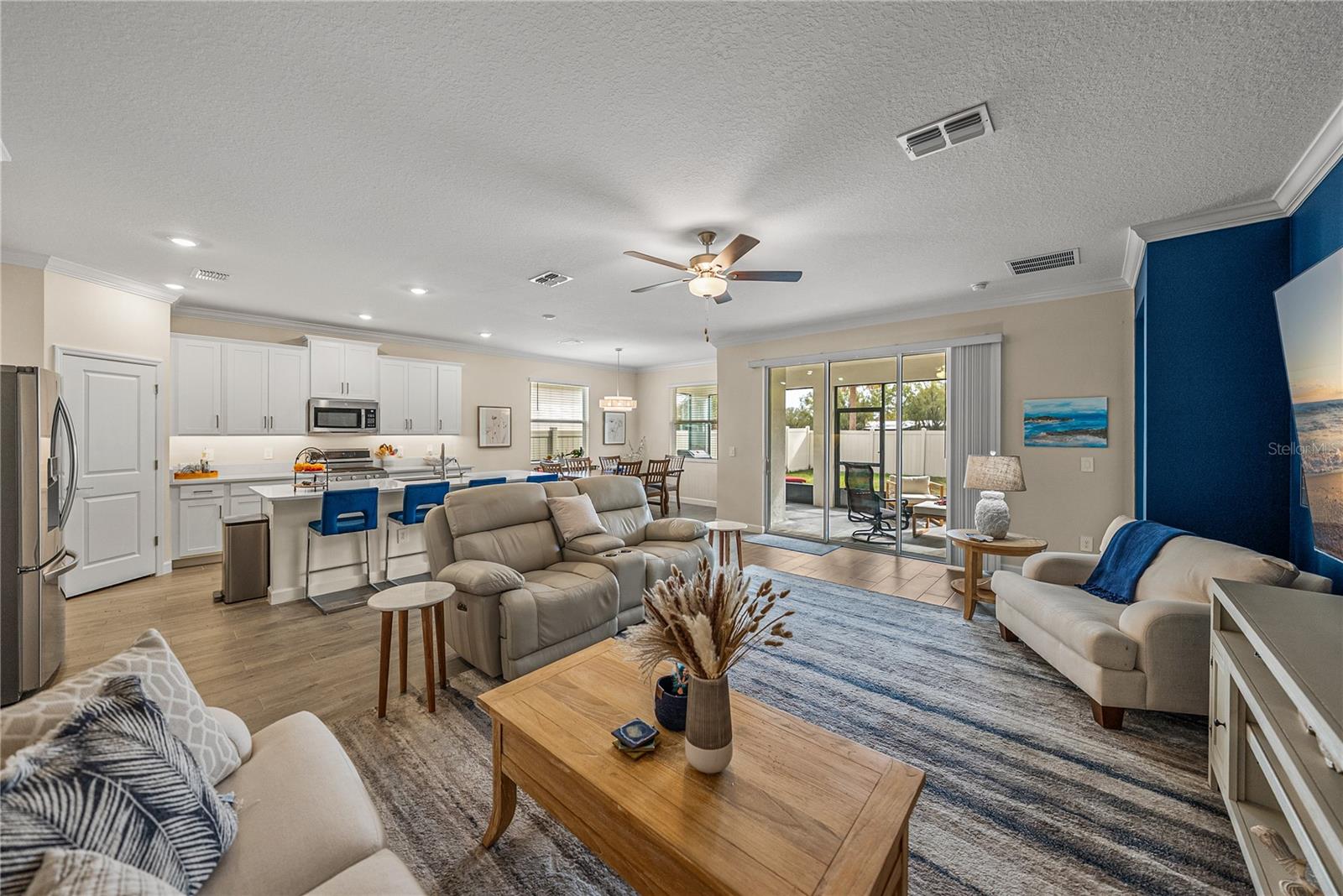 Image 13 of 63 For 17418 Holly Well Avenue