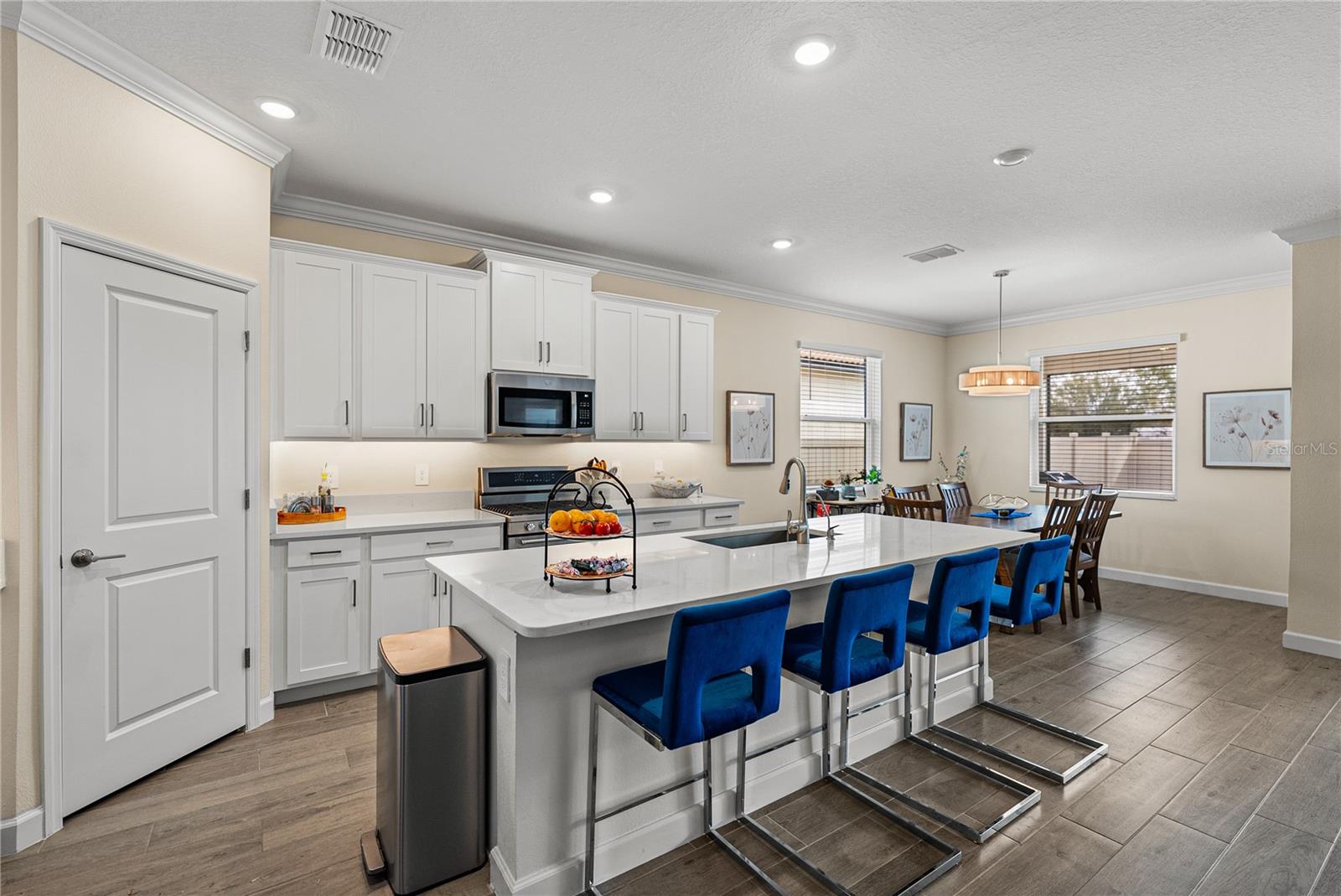 Image 16 of 63 For 17418 Holly Well Avenue