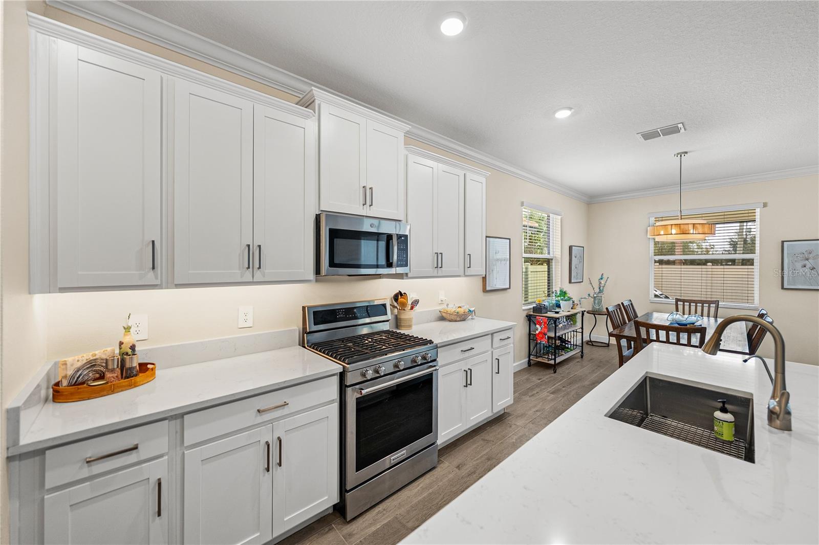 Image 17 of 63 For 17418 Holly Well Avenue