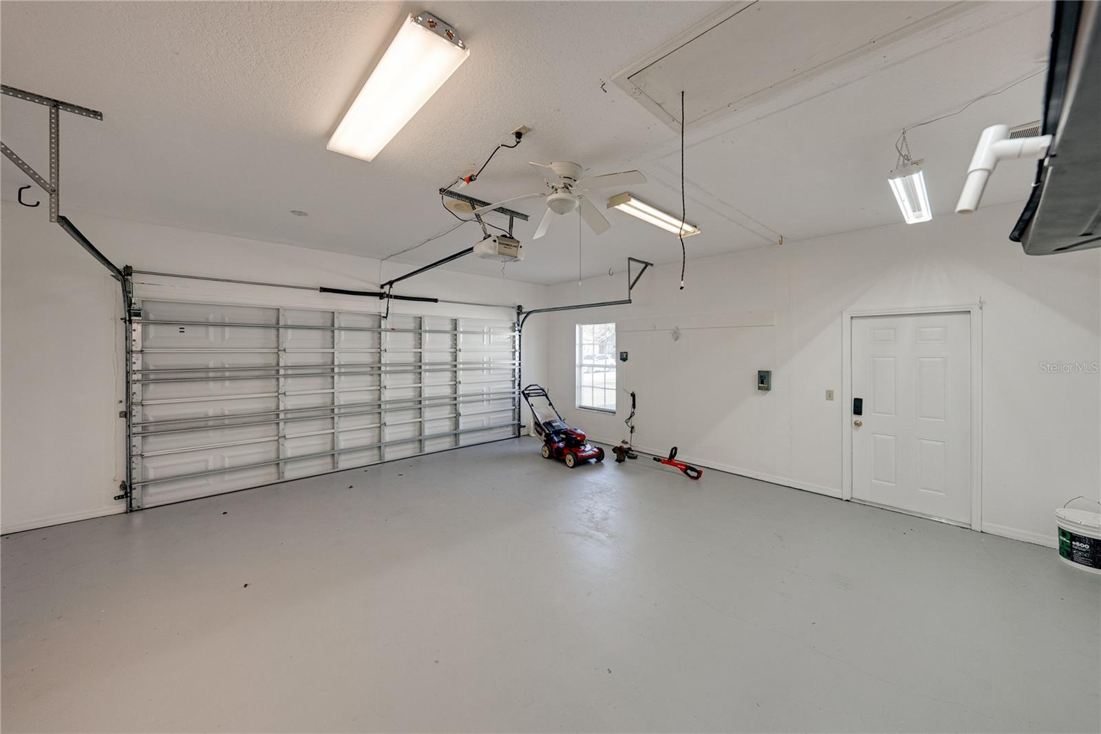 Image 42 of 63 For 17418 Holly Well Avenue