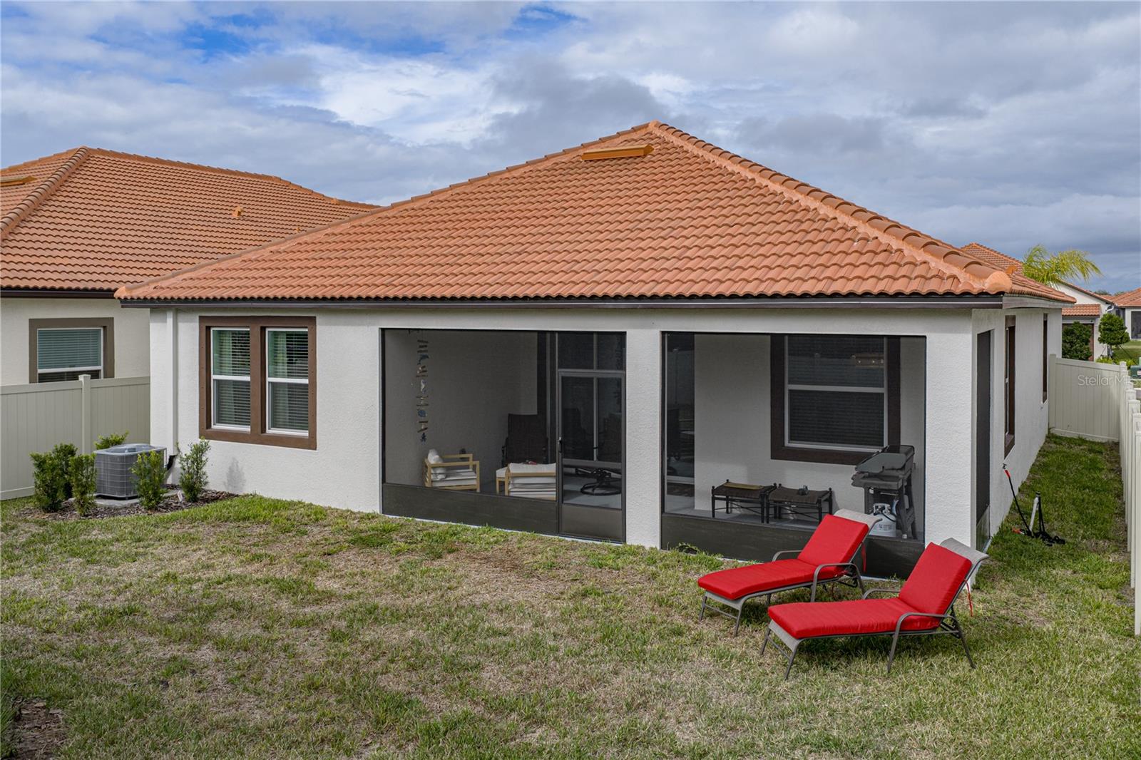 Image 54 of 63 For 17418 Holly Well Avenue