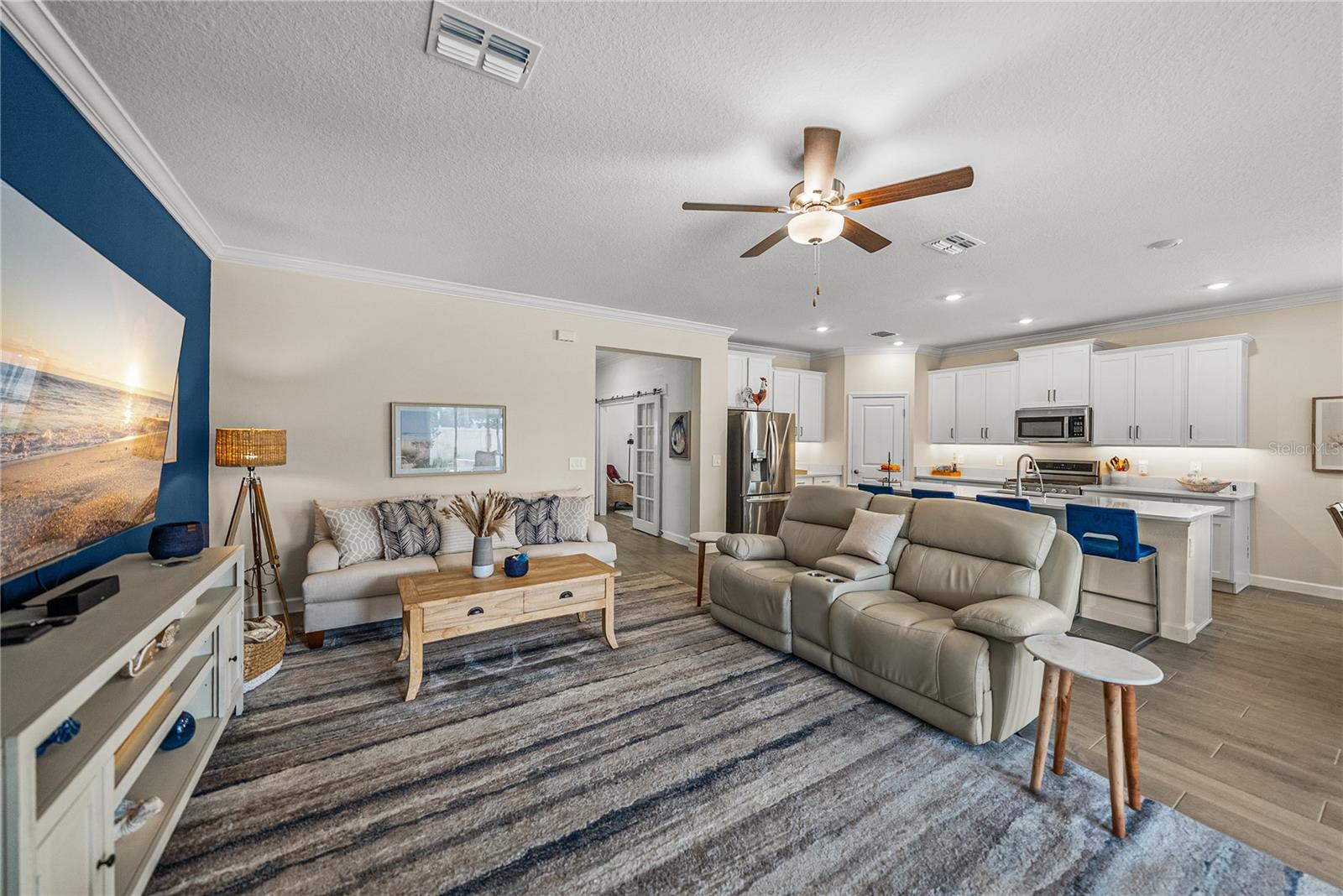 Image 9 of 63 For 17418 Holly Well Avenue