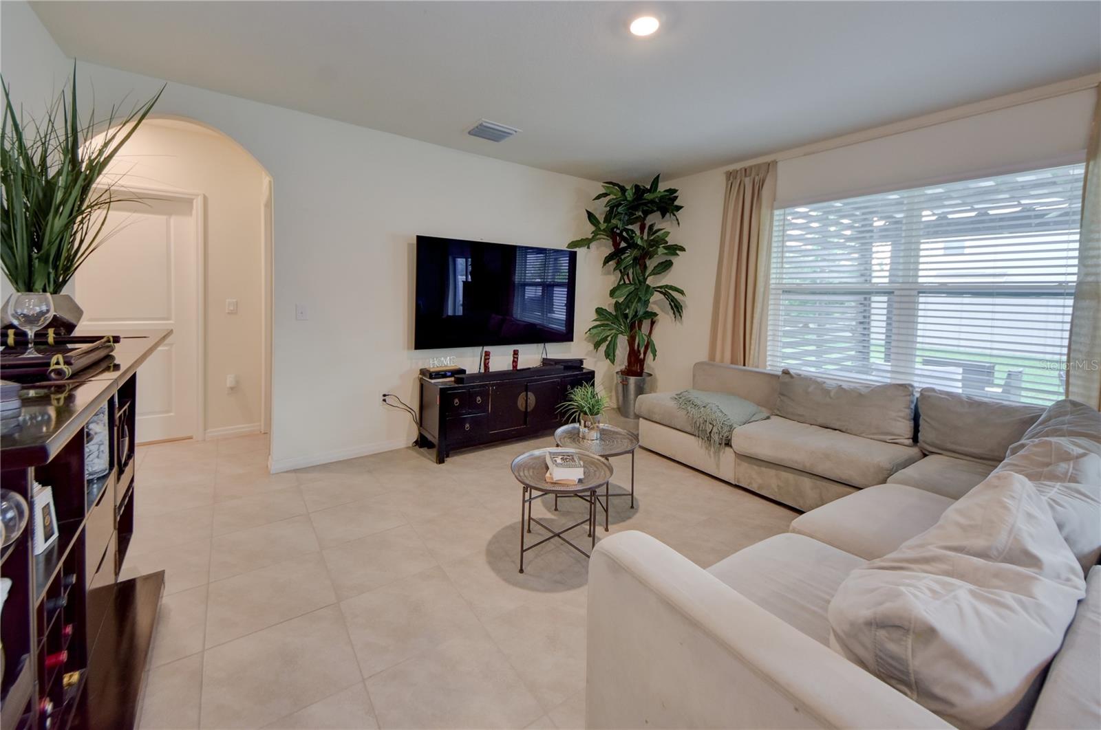 Image 14 of 44 For 32624 Kobuk Valley Avenue