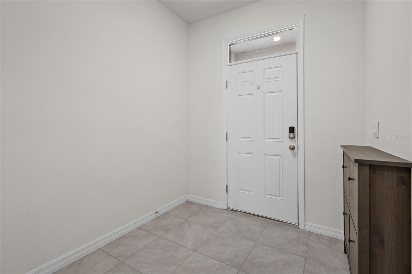 Image 14 of 38 For 2926 Suncoast Plains Drive