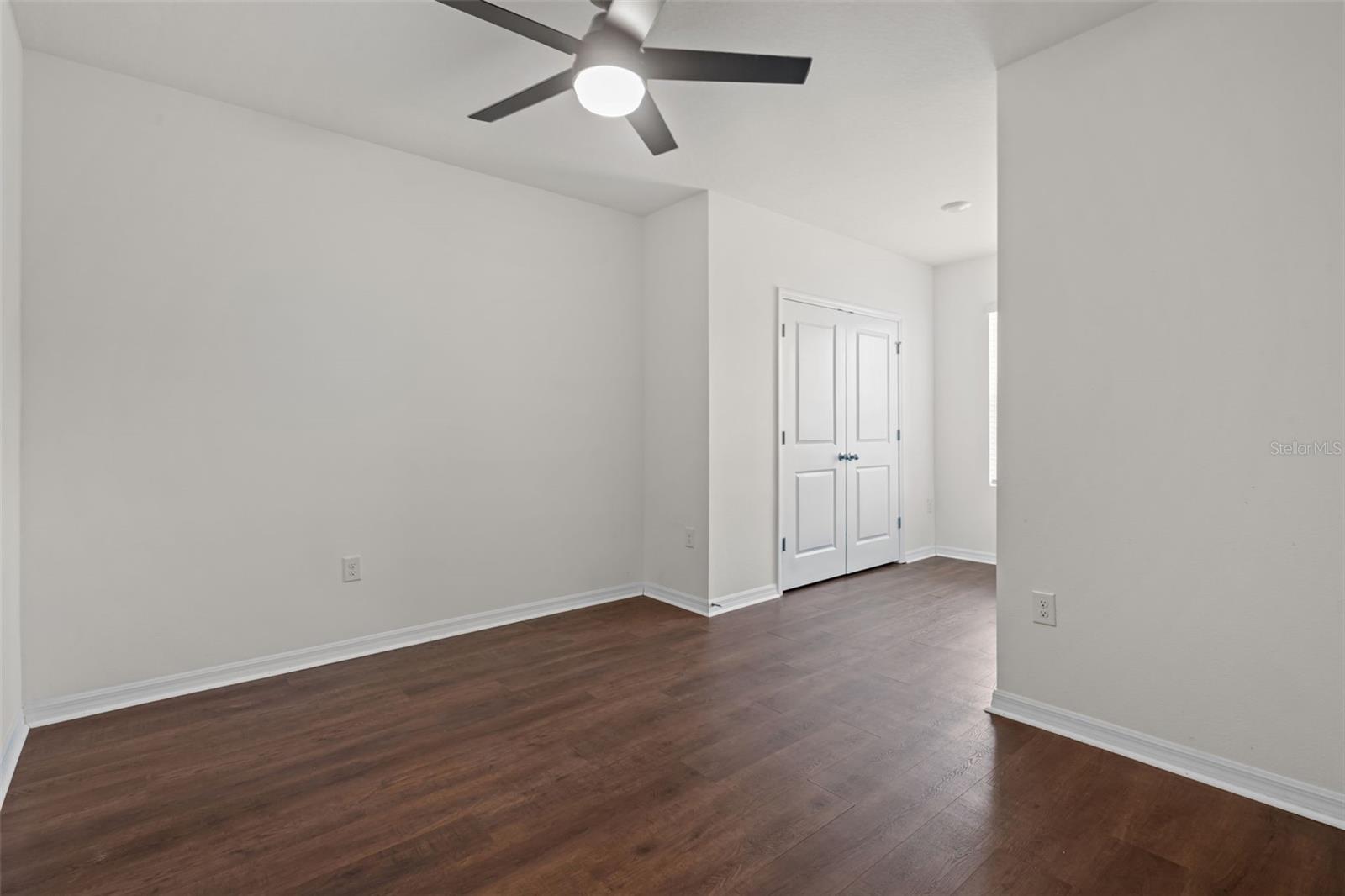 Image 26 of 38 For 2926 Suncoast Plains Drive