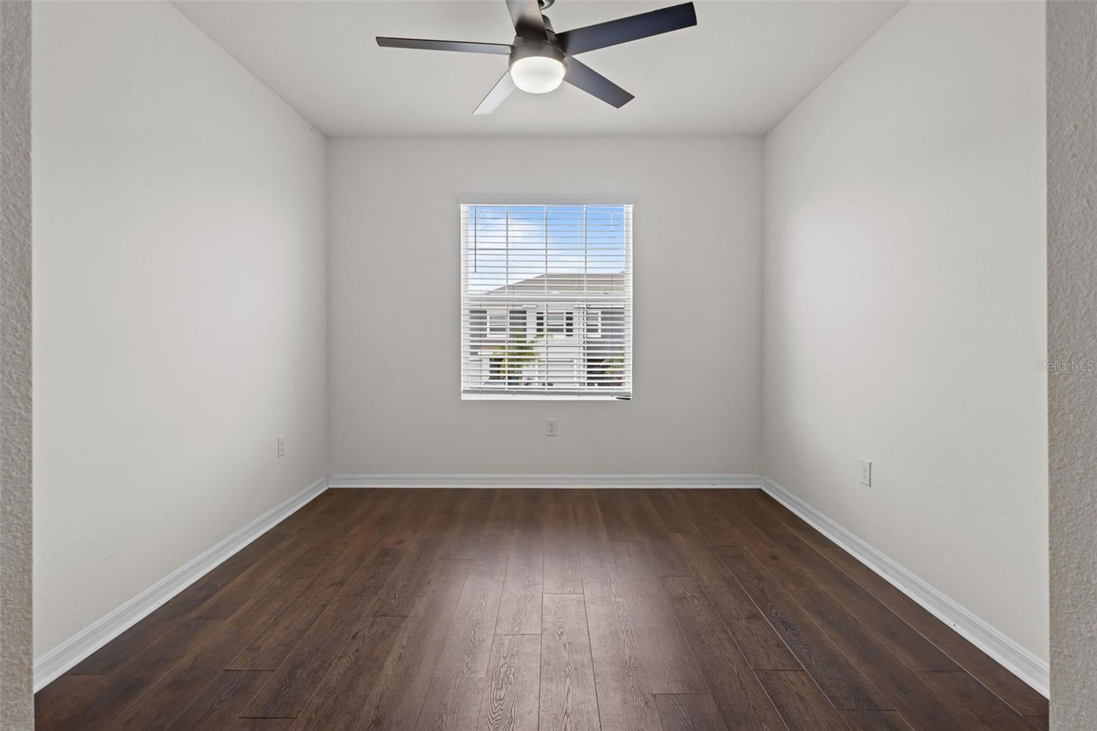 Image 28 of 38 For 2926 Suncoast Plains Drive