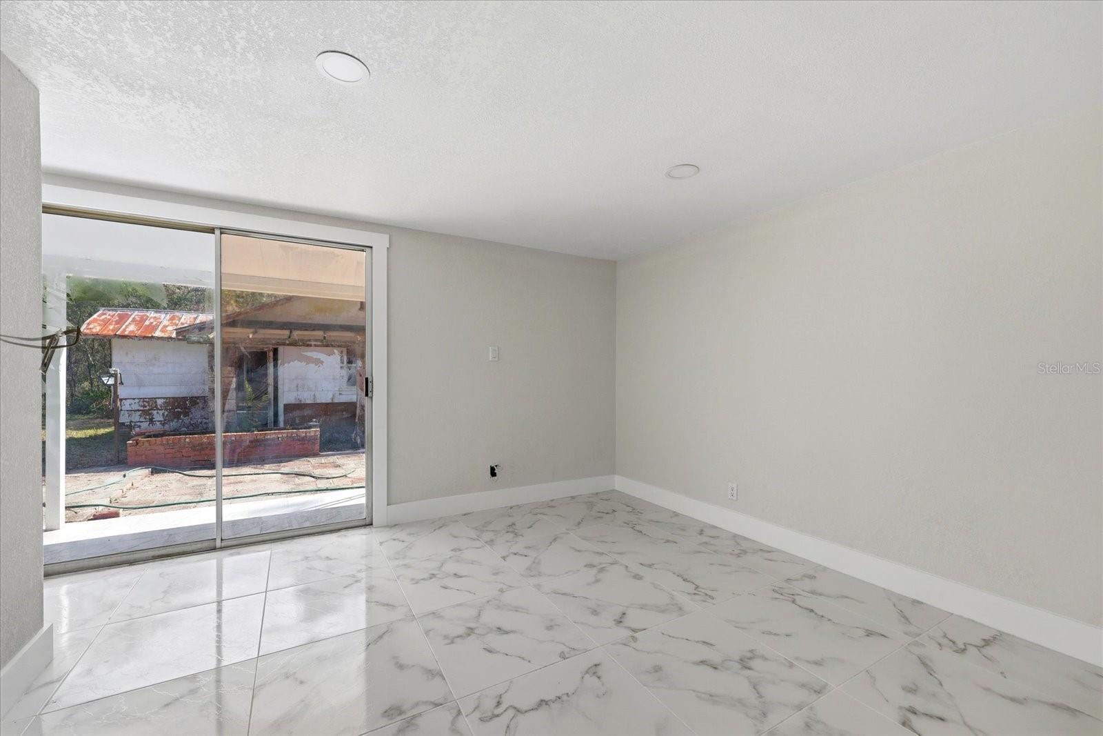 Image 23 of 42 For 286 Broad Street