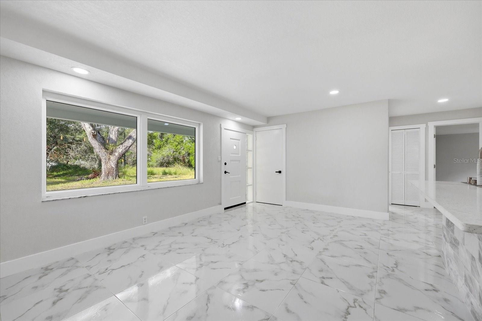 Image 9 of 42 For 286 Broad Street