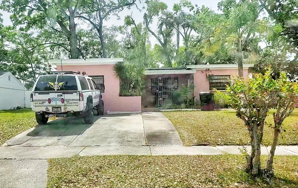 Image 6 of 7 For 2208 Valencia Road