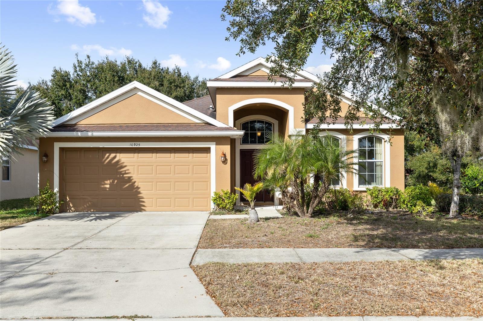 Image 2 of 49 For 10925 Rockledge View Drive
