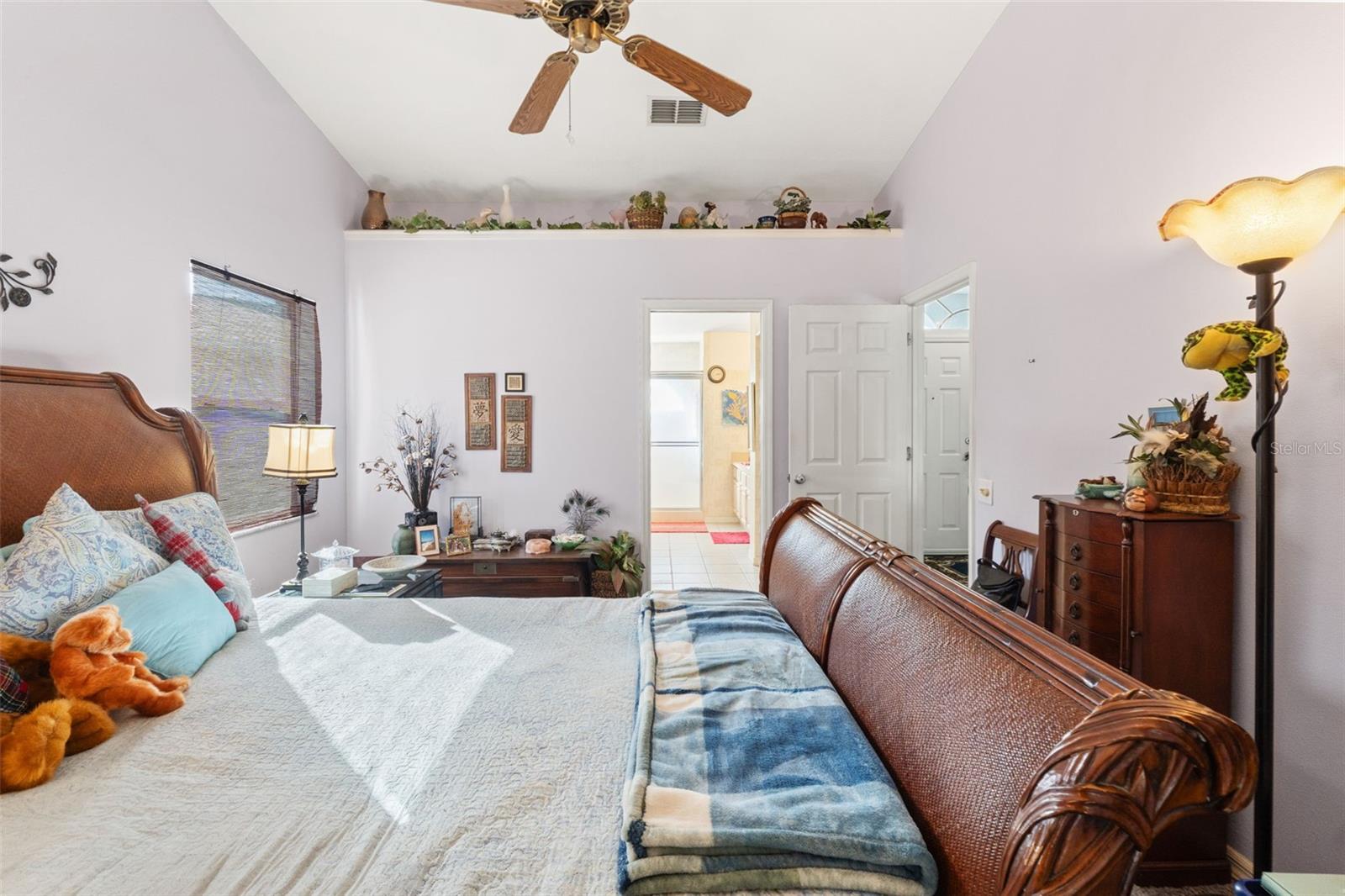 Image 22 of 34 For 13732 Triumph Court