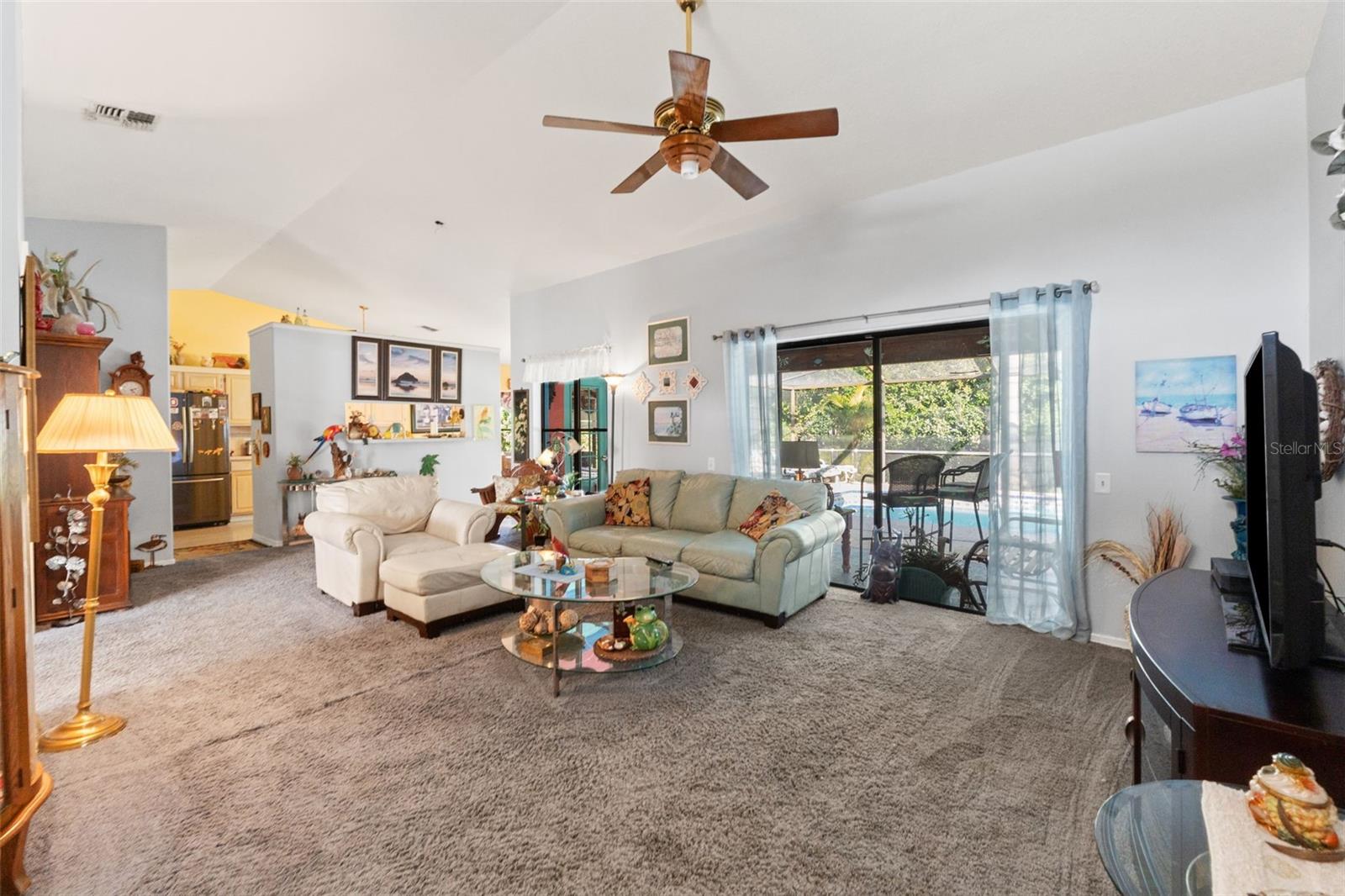 Image 6 of 34 For 13732 Triumph Court