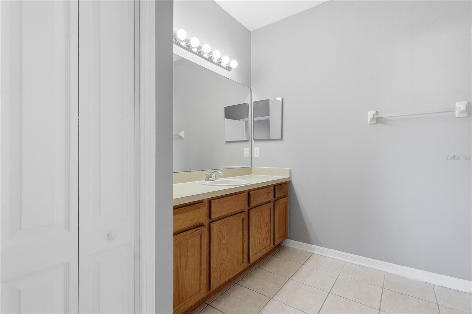 Image 16 of 27 For 3403 High Hampton Circle