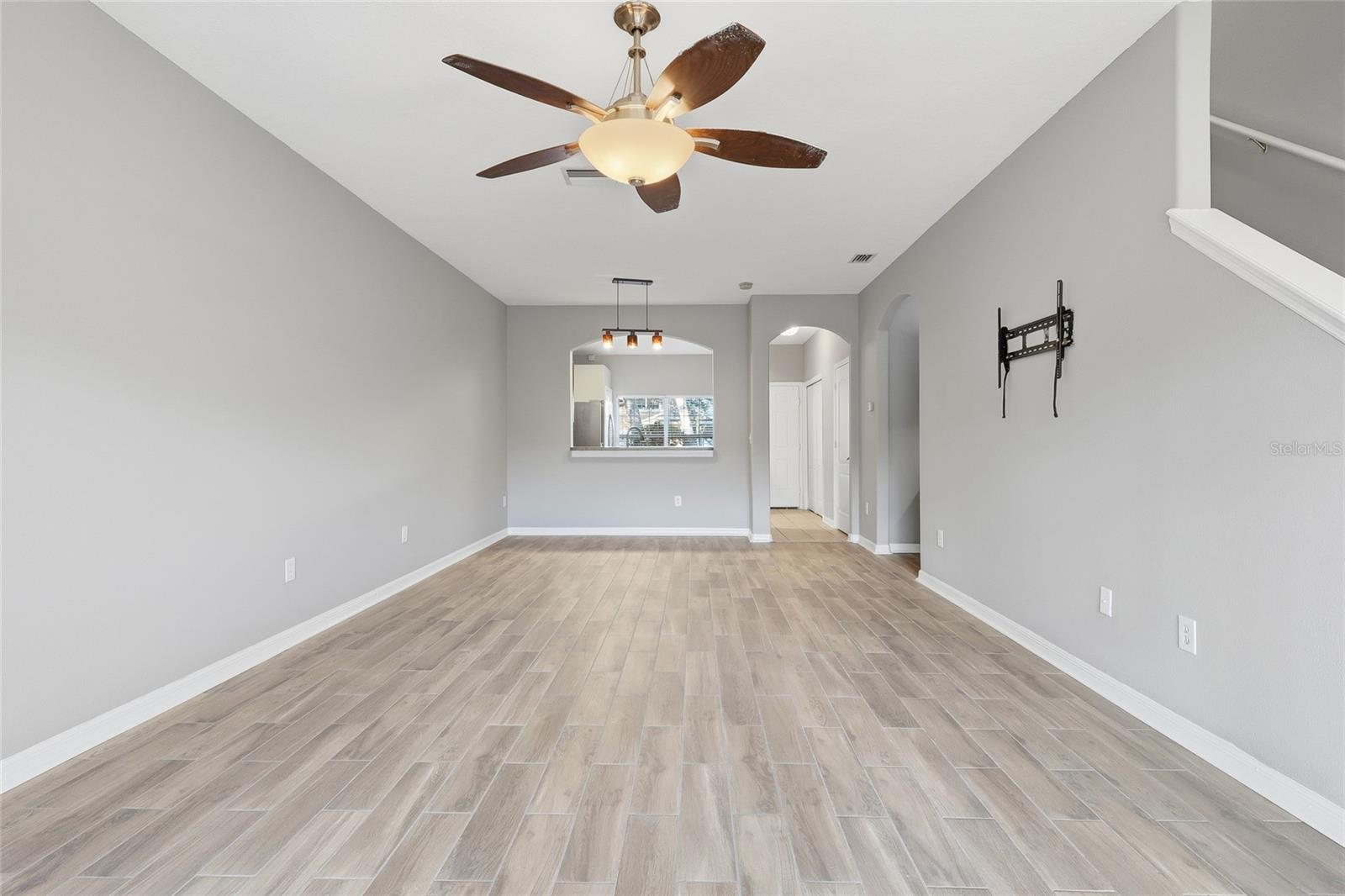 Image 7 of 27 For 3403 High Hampton Circle