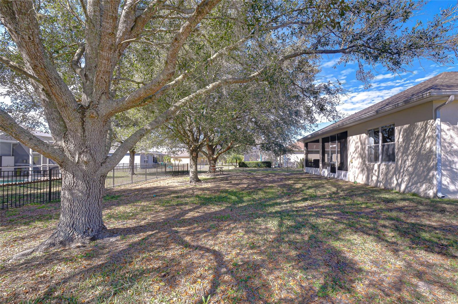 Image 11 of 45 For 2279 Cross Tee Court