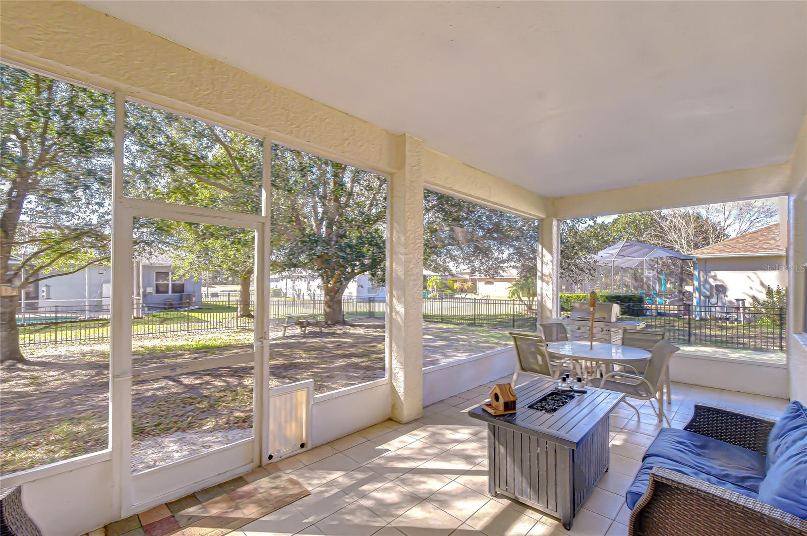 Image 16 of 45 For 2279 Cross Tee Court