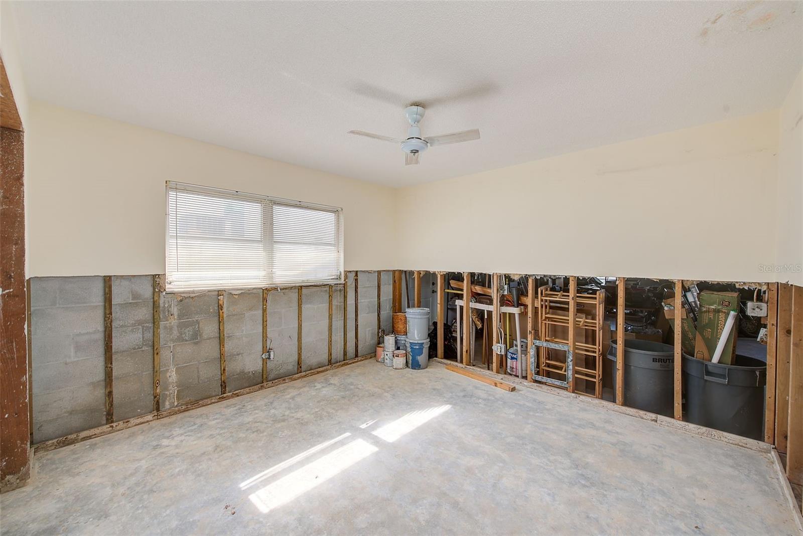 Image 21 of 74 For 767 Island Way