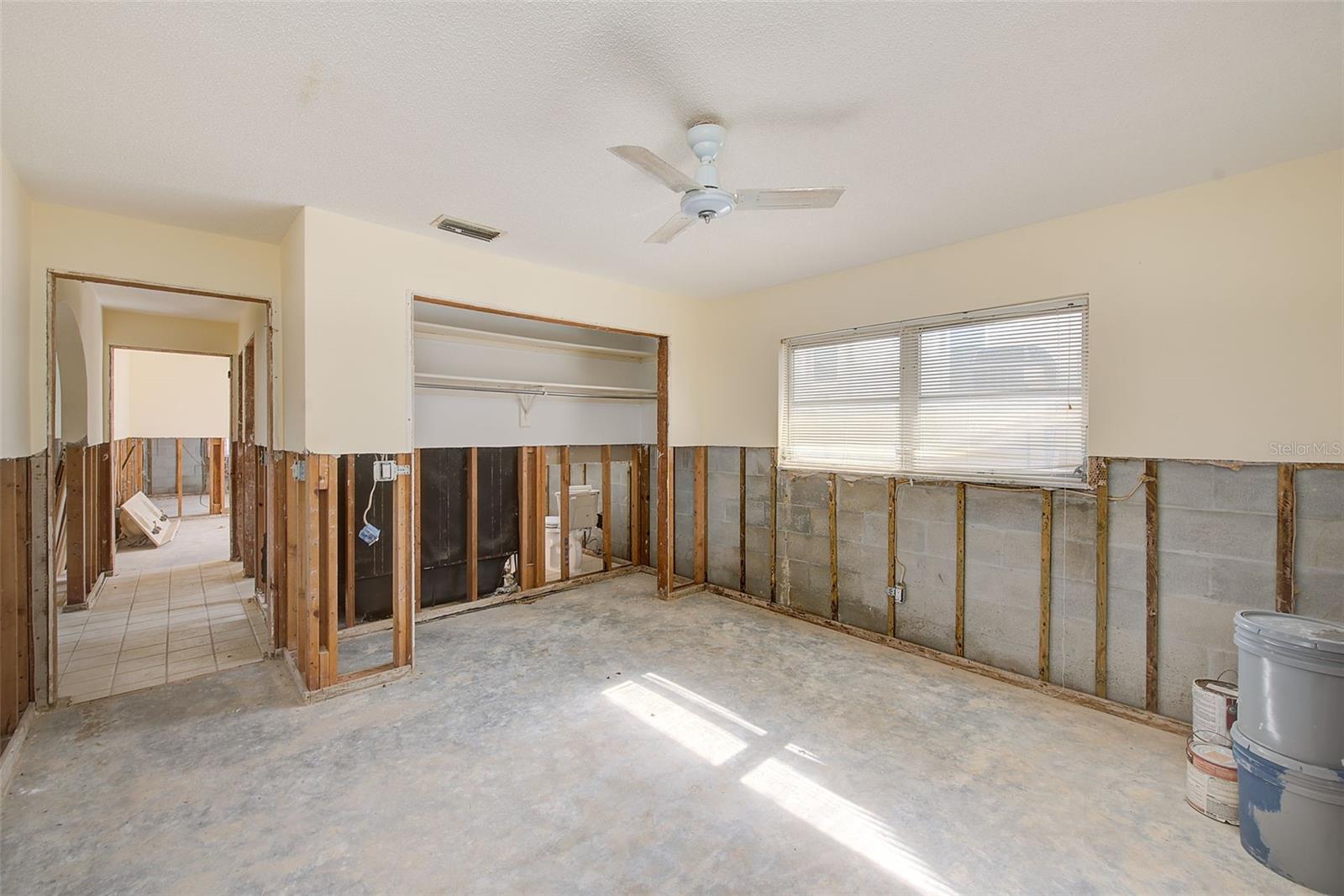 Image 22 of 74 For 767 Island Way