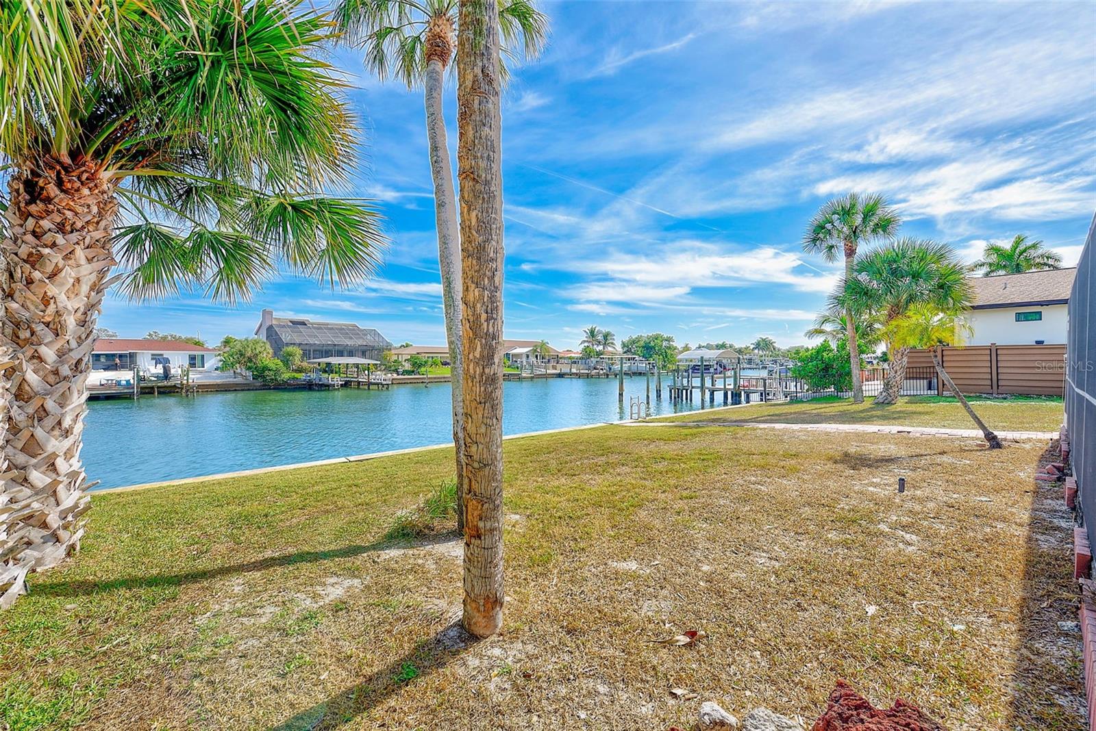 Image 49 of 74 For 767 Island Way