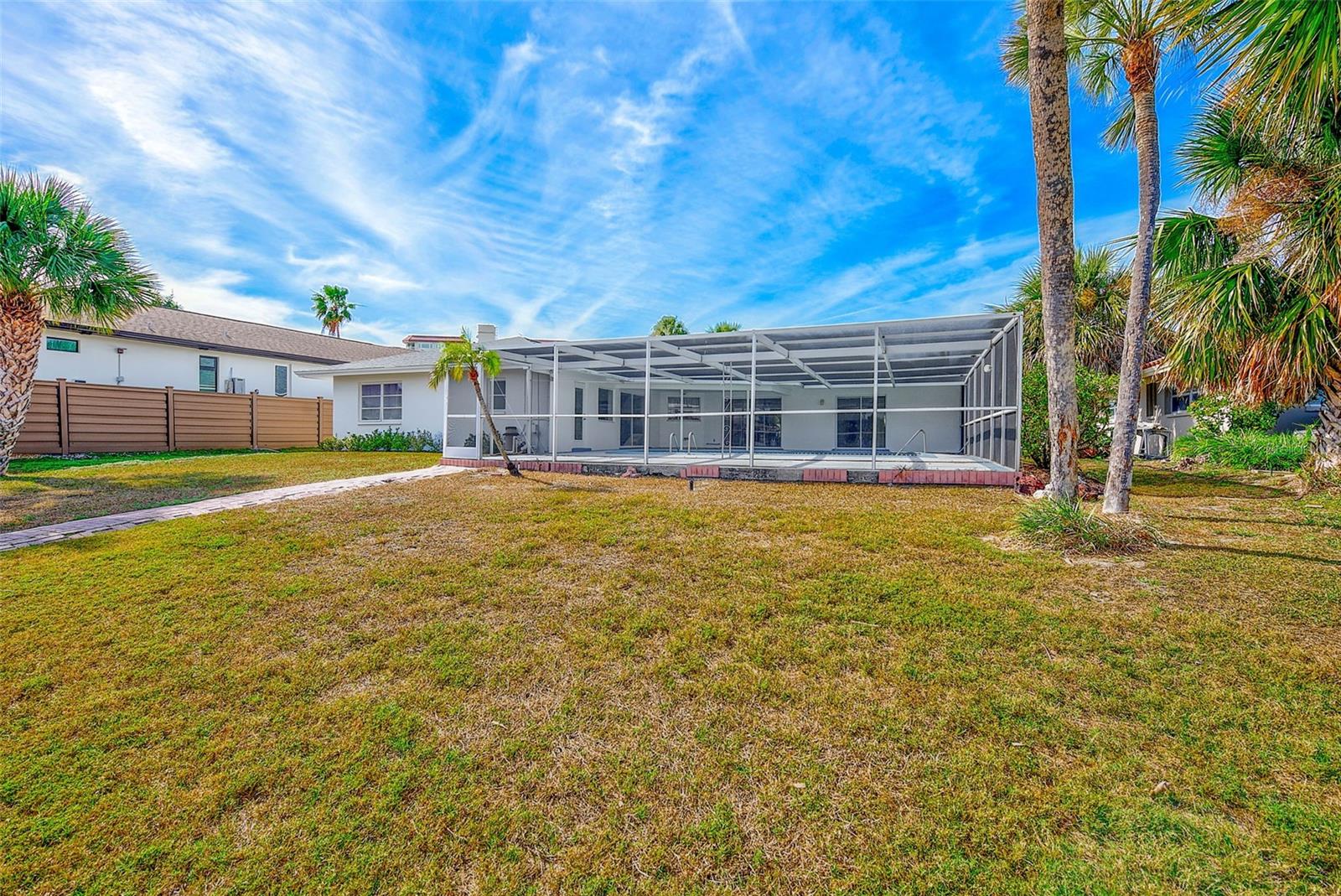 Image 50 of 74 For 767 Island Way